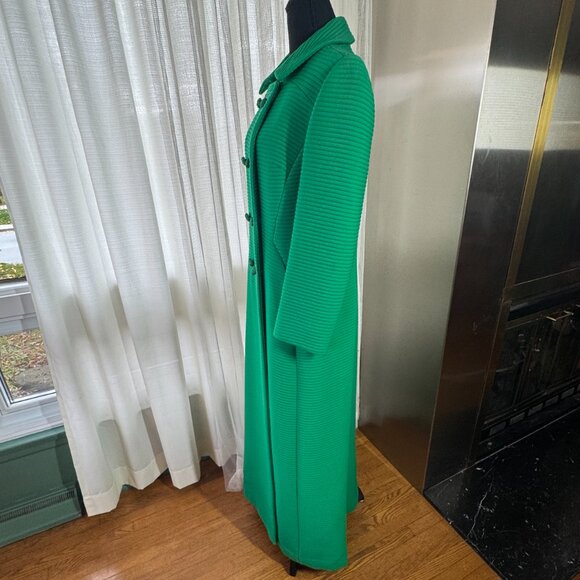 Vintage 60s fall coat, Kelly green ribbed textured, maxi length, size 6/8 (S/M) - Picture 12 of 16